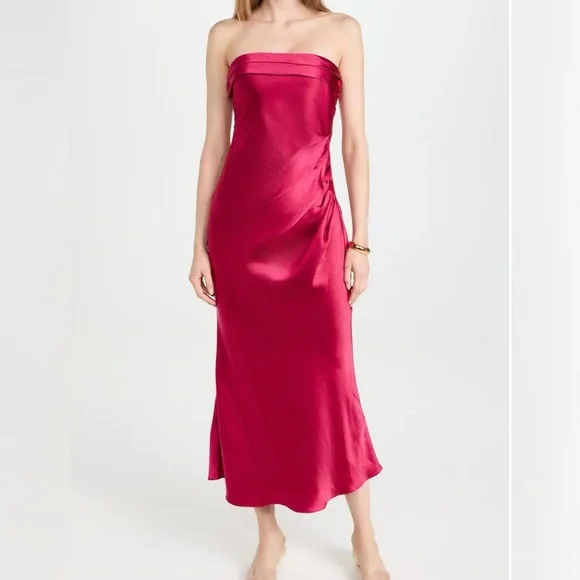 open lace back dress Elliatt Cassini Dress
